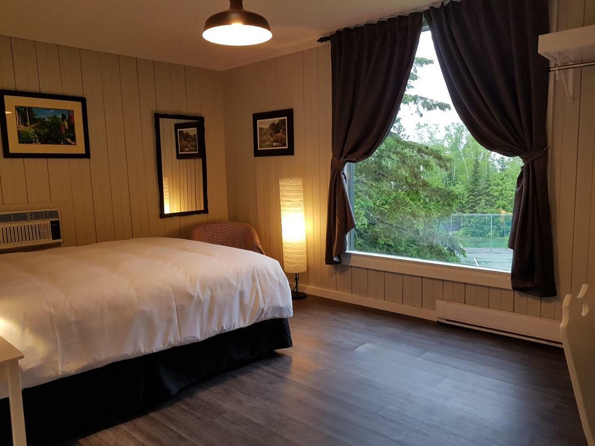 Hotel Far Hills Val-Morin ห้อง รูปภาพ
